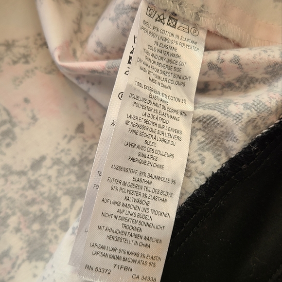 French Connection graphic print dress. - Picture 5 of 6